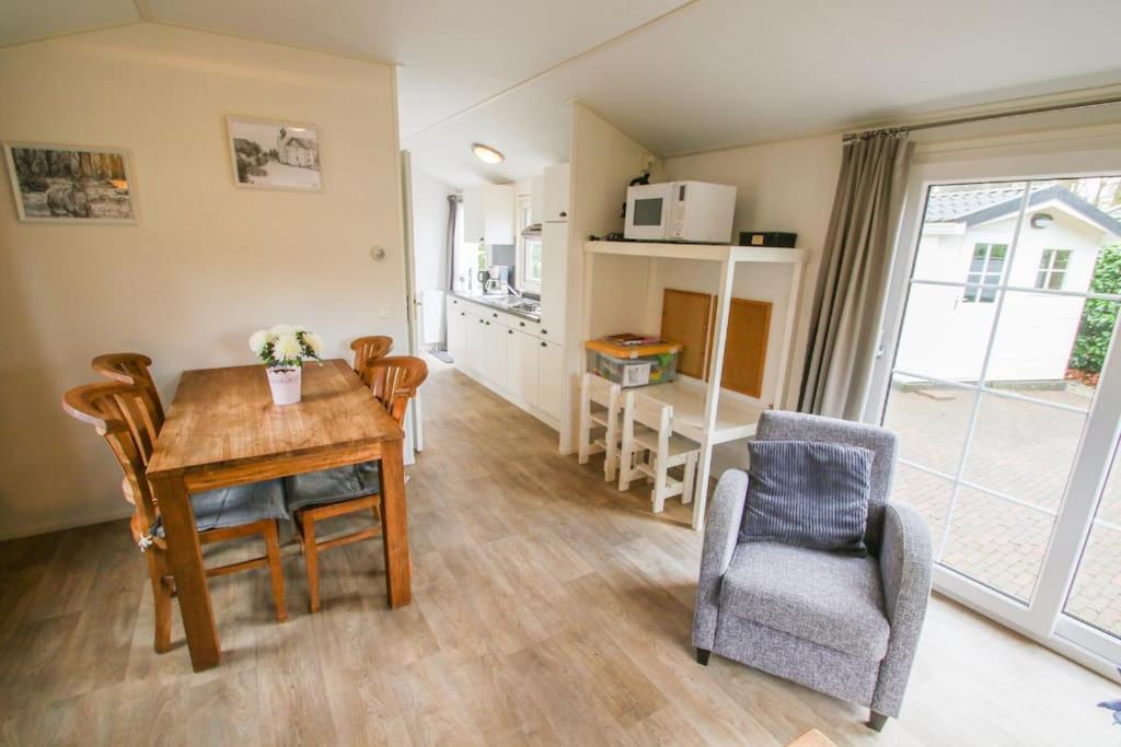 Luxe Vrijstaande Chalet Epe Eksteriør billede